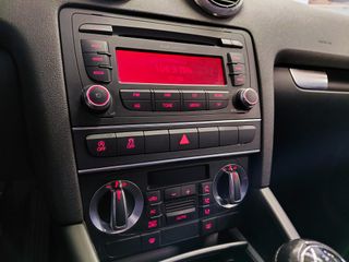 Audi A3 1.6 TDI 105CV AMBIENTE 3P