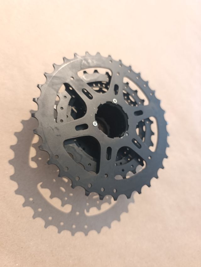 Cassette Shimano HG31-8 34T MTB