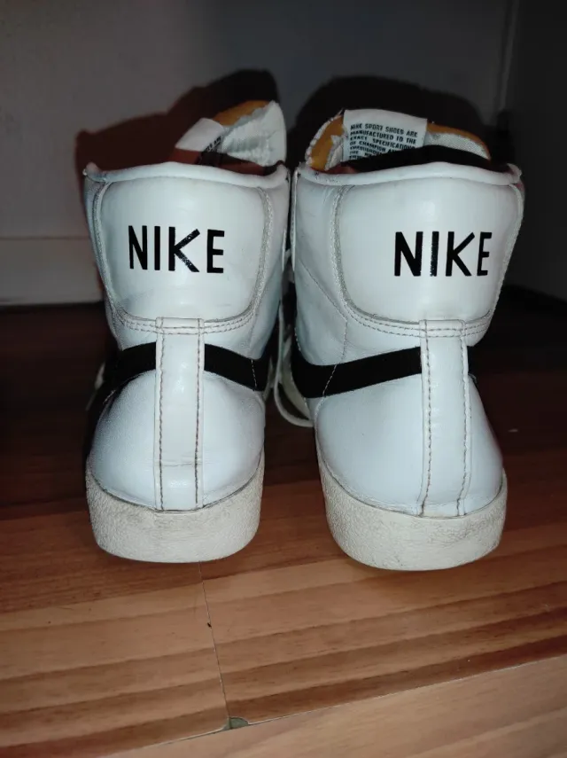 Zapatillas Nike Blazer Mid '77 Vintage Blancas