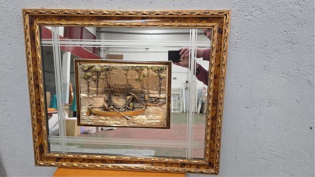 Espejo decorativo relieve metal y madera