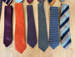 lote 13 corbatas