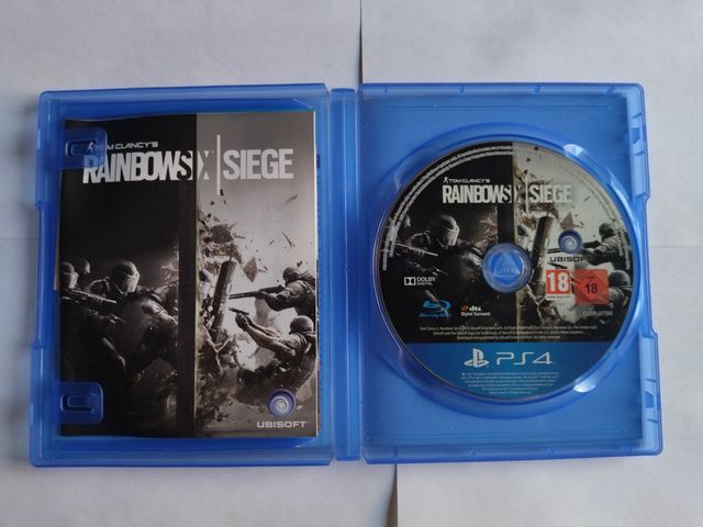 Tom Clancy's Rainbow Six Siege PS4 (PlayStation 4)