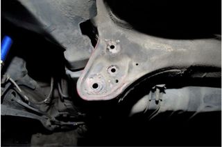 Refuerzo Subchasis Trasero 7542