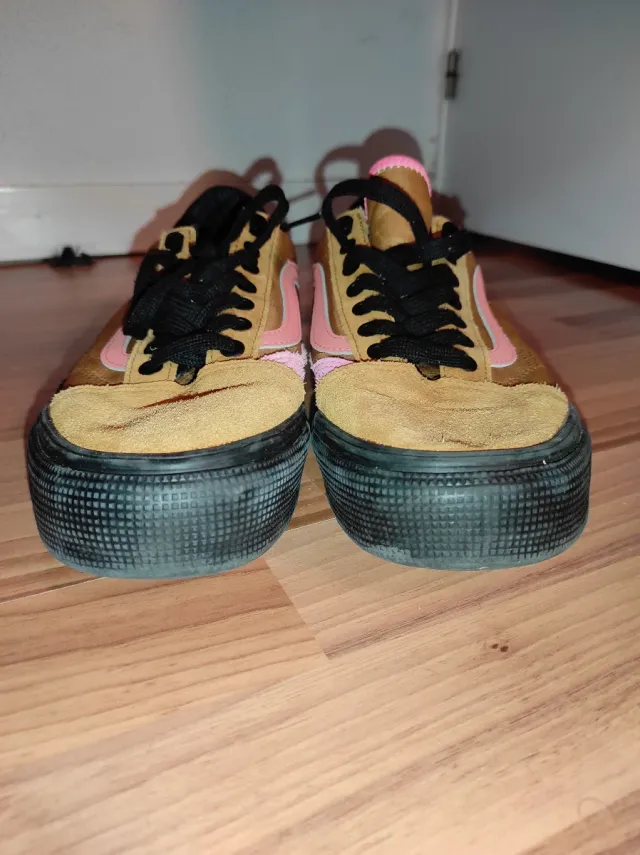 Zapatillas Vans Marrones y Rosas