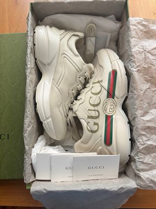 Sneakers Gucci Rhyton Logo Avorio