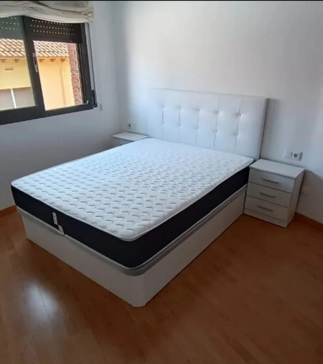 Canapé di varie dimensioni