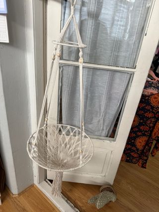 Cama colgante para gatos beige y gris