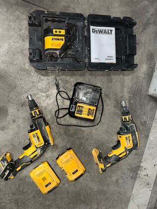 Herramientas DeWALT: Taladro y Nivel Láser