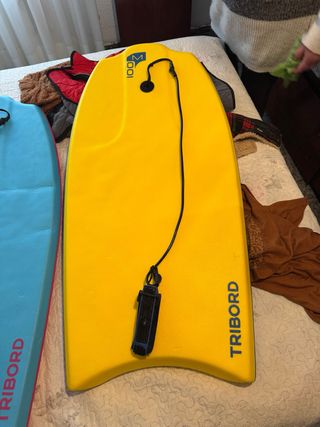 Tabla de surf amarilla TRIBORD 100M