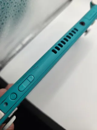 Nintendo Switch Lite Verde con Scatolo