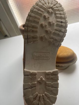 Botas mostaza talla 40