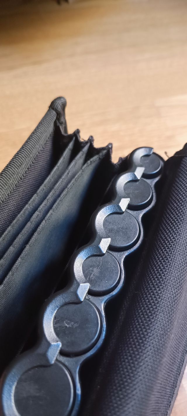 Riñonera HMF para monedas y billetes