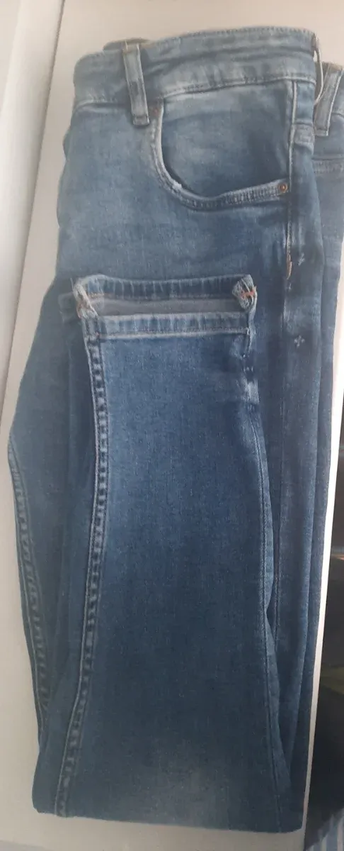 Pantalón vaquero Basic Denim