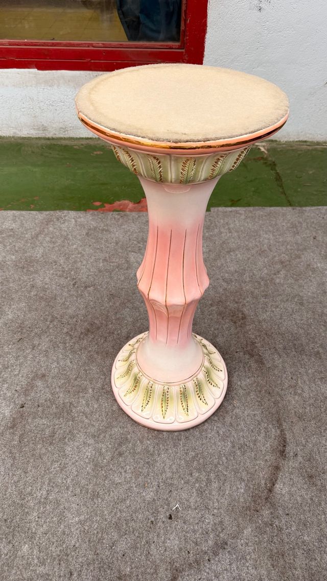 Fuente decorativa con luz y agua