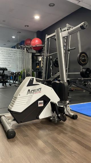 Máquina de Remo BH Aqua