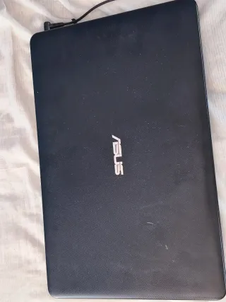 Portátil ASUS X751LB I7 muy Nuevo