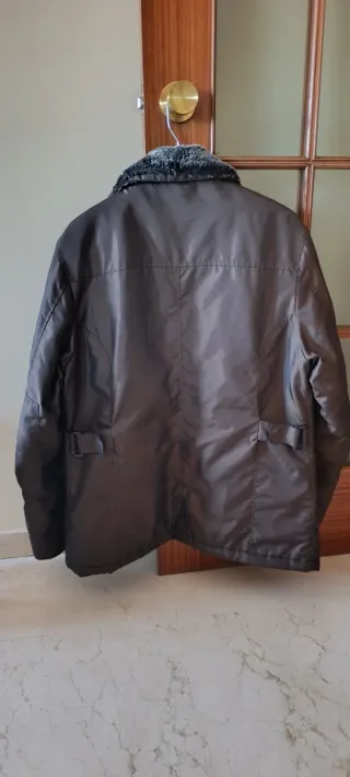 Parka marrón invierno talla L
