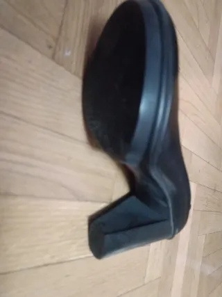 Zapatos de tacón Camper negros