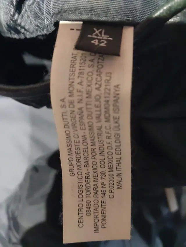 Parka Massimo Dutti Negra