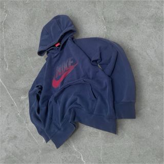 Felpa Nike blu vintage logo rosso sbiadito