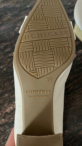 DCHICAS Beige/Oro Talla 35
