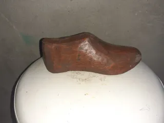 Horma de zapato sntigua de madera ver fotos