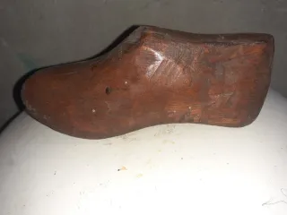 Horma de zapato sntigua de madera ver fotos