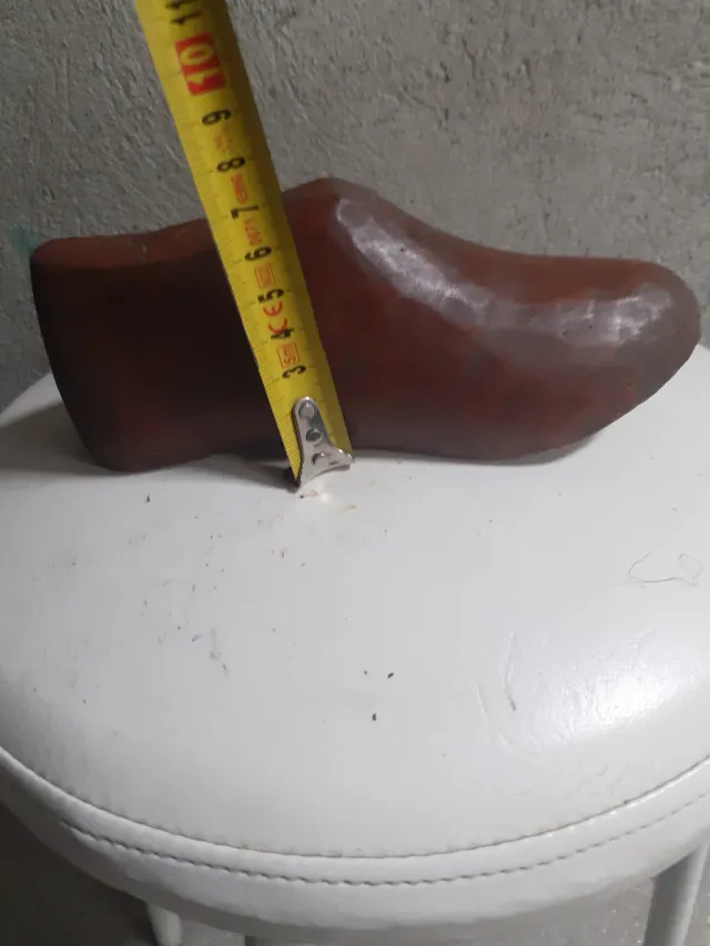 Horma de zapato sntigua de madera ver fotos