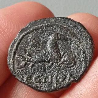 ≡ Espectacular moneda capricornio Septimio Severo