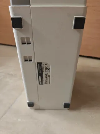 QNAP TS-231 Servidor NAS 4TB WD Red