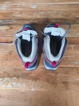 Botas de montaña Quechua decathlon mujer 38.