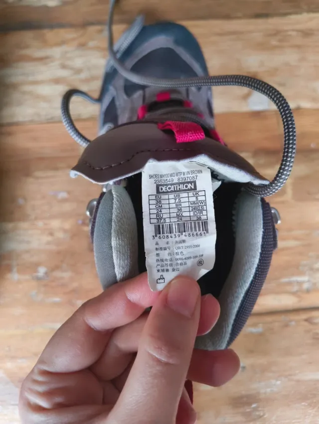 Botas de montaña Quechua decathlon mujer 38.