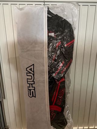 Mono SHUA 2PC Negro/Rojo EU 56