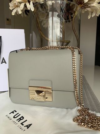 Bolso Furla Piel. A estrenar. PVP 307€.