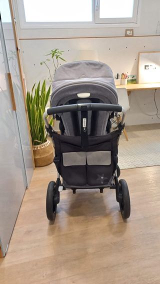 Carro y capazo Bugaboo con saco y bolsa