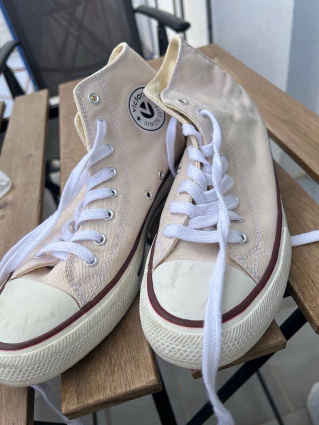 Zapatillas Victoria Bota Beige