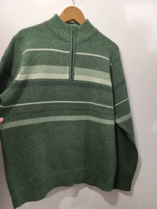 Jersey verde con rayas