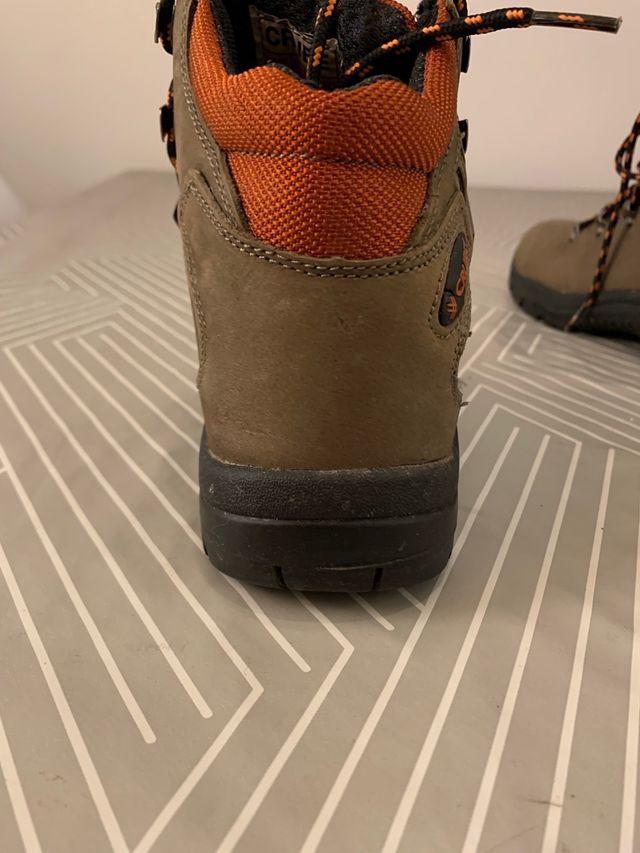 Stivali da trekking Crube marroni e arancioni