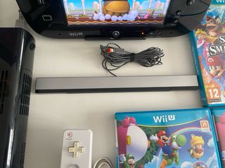 Nintendo Wii U Nera + 7 Giochi