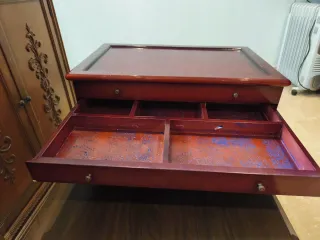 Joyero grande de madera