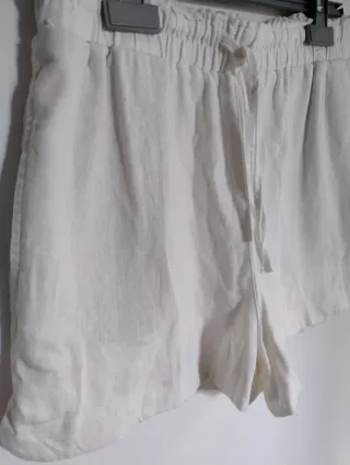 Pantalón corto blanco Stradivarius