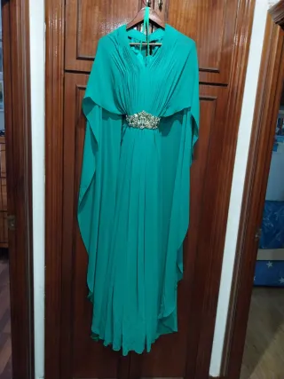 Vestido verde Aurora + fular