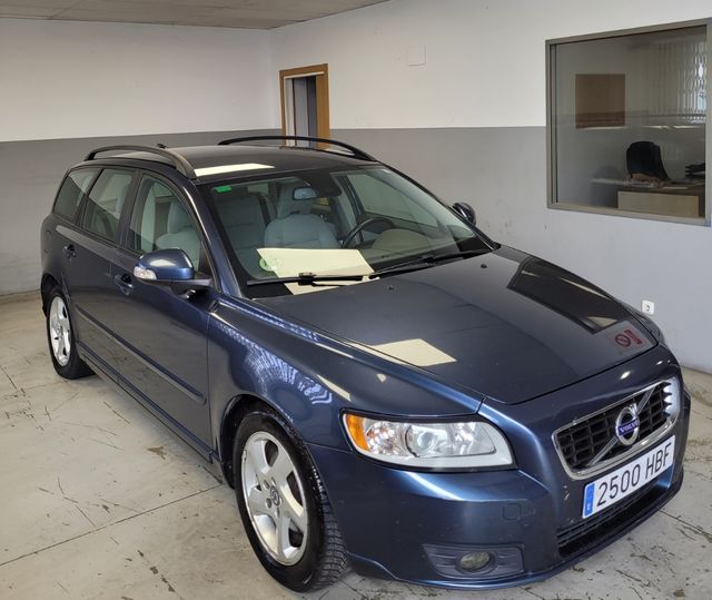 Volvo V50 2011