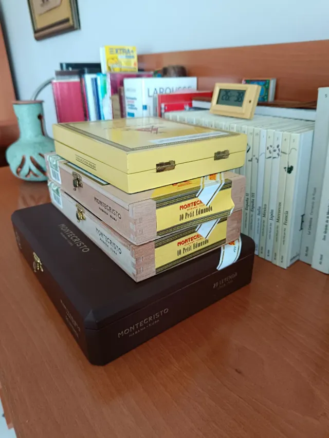 Scatole di sigari MONTECRISTO HABANA-CUBA