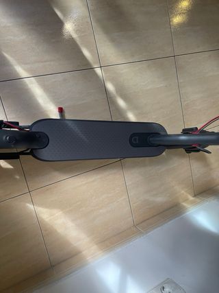 Patinete Eléctrico Xiaomi M365 (Con Cargador)