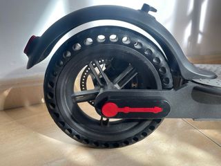 Patinete Eléctrico Xiaomi M365 (Con Cargador)