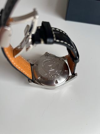 Reloj Longines Conquest Plata y Negro