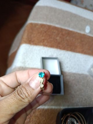 Anillo Oro 14k con Piedra Azul
