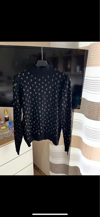 Pullover nero con fantasia marrone