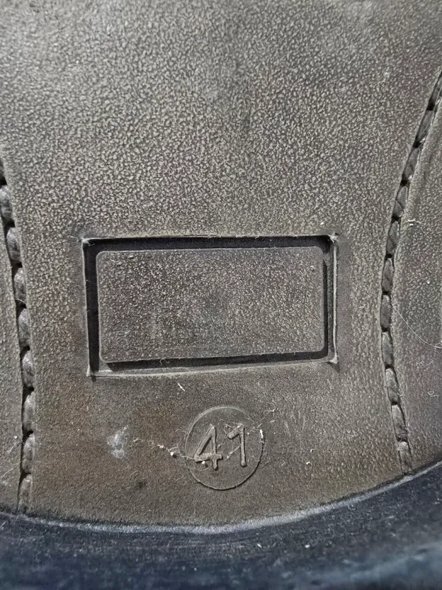 Botas de pele castanhas tamanho 41